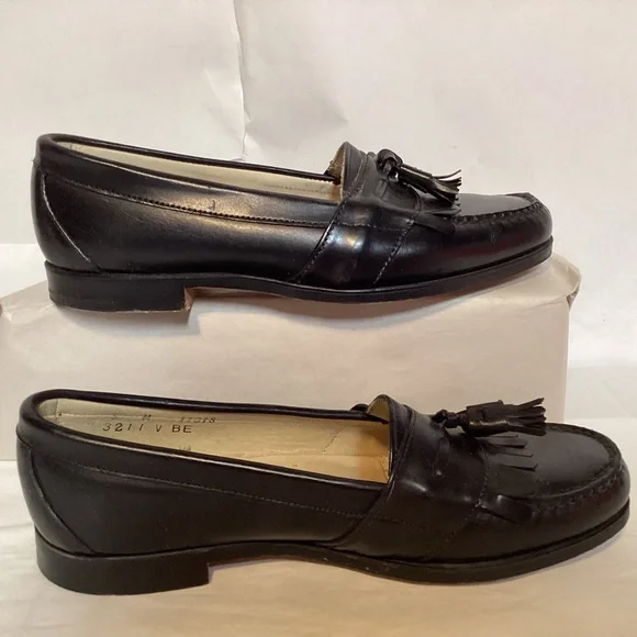Rare Buffalo Creek Vintage Classic Black Tassel Leather Loafers Men’s size 8